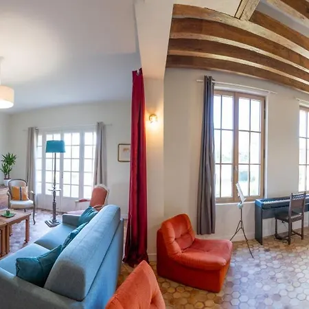 Maison De Vigneron
