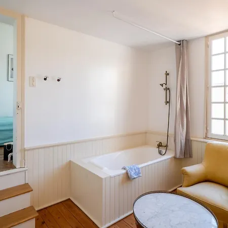 Holiday home Maison De Vigneron Saint-Cyr-en-Bourg