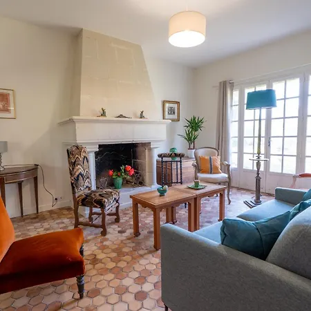 Holiday home Maison De Vigneron Saint-Cyr-en-Bourg