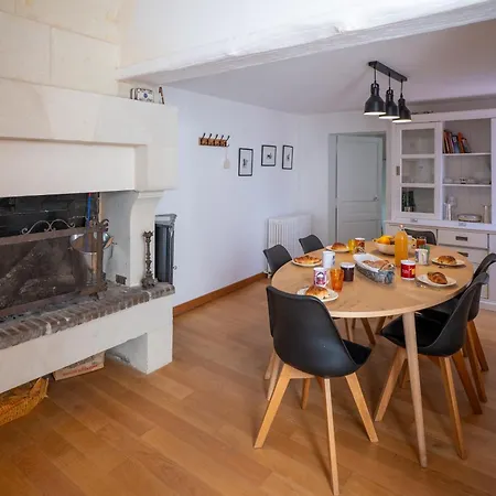 Maison De Vigneron Holiday home Saint-Cyr-en-Bourg